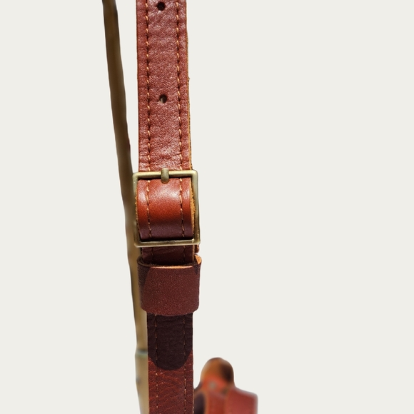 Portland Leather Brown Tote Bag with Minimalist Design - Picture 6 of 15